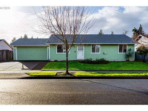 3497 DOUGLAS DR Springfield OR 97478