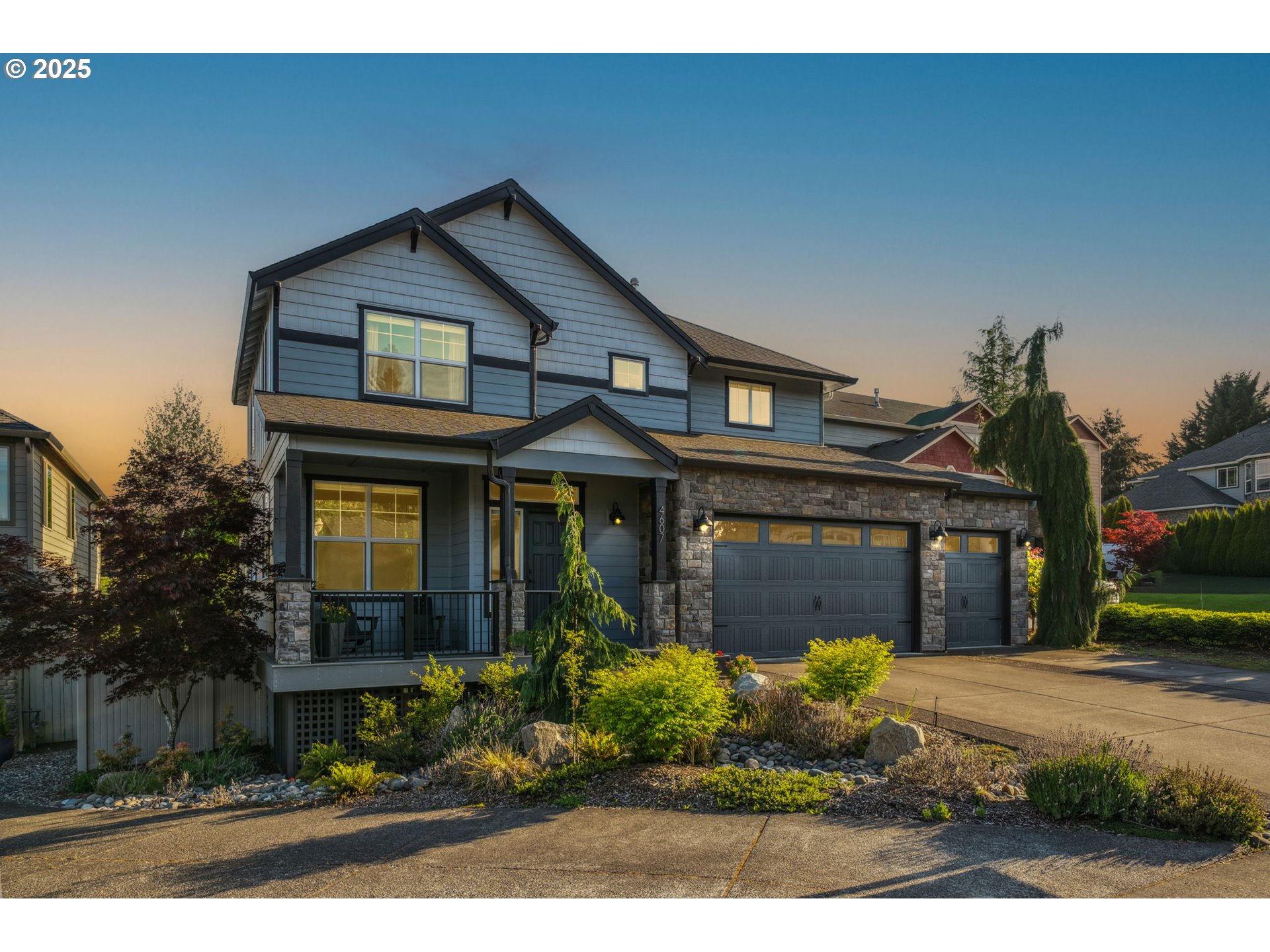 4607 NE 126TH CIR