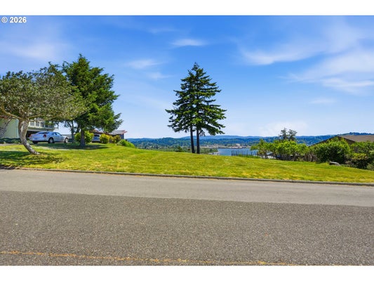SIGNAL WAY, COOS BAY, OR 97420 - Image b5db72ebad8fb7a56dfb6ae221b6d9f5/4057971668