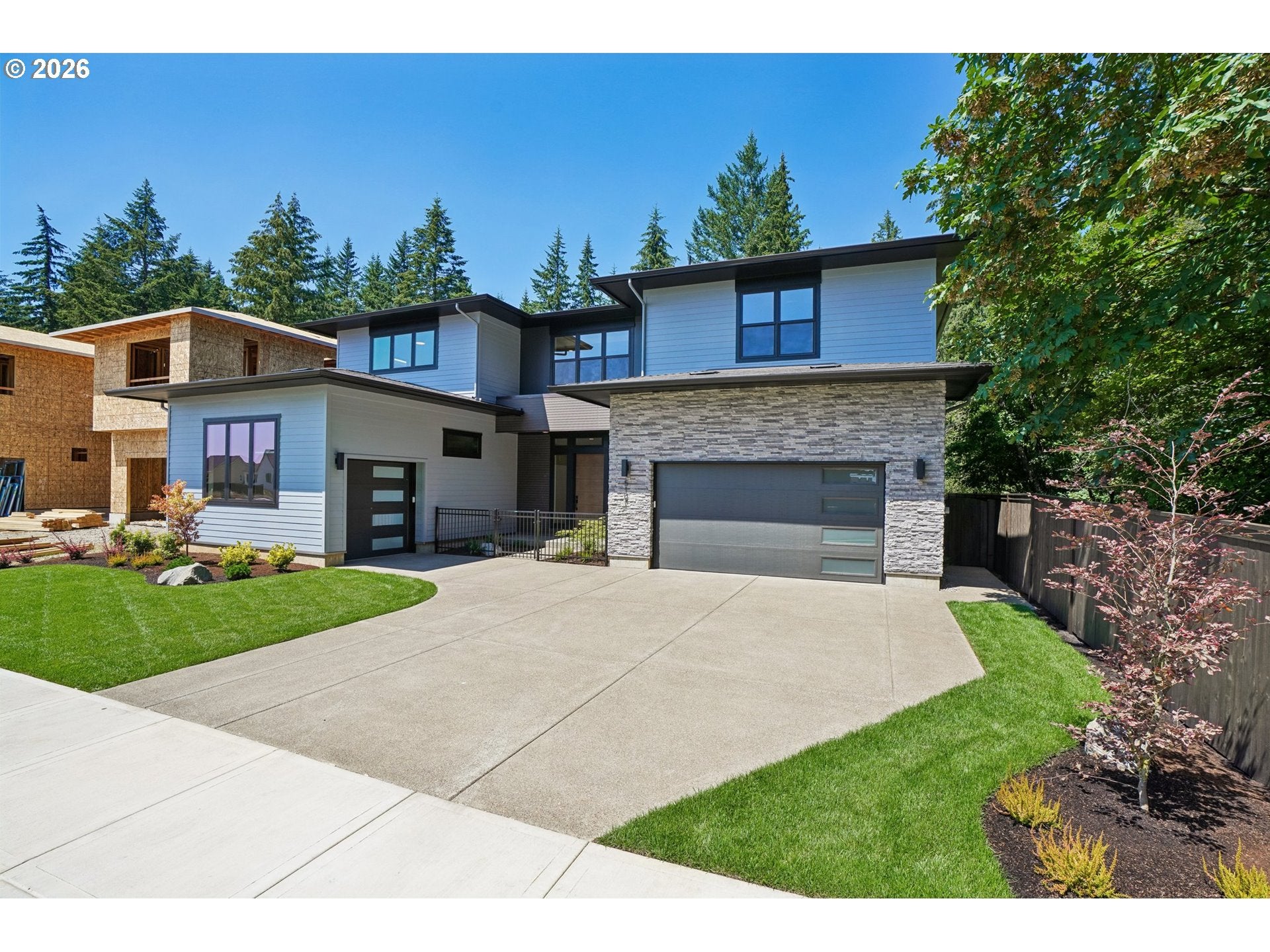 5107 N 94TH AVE