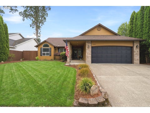 Photo of 2753 NW Pinot Noir Dr, McMinnville, OR 97128 (MLS # 716468886)