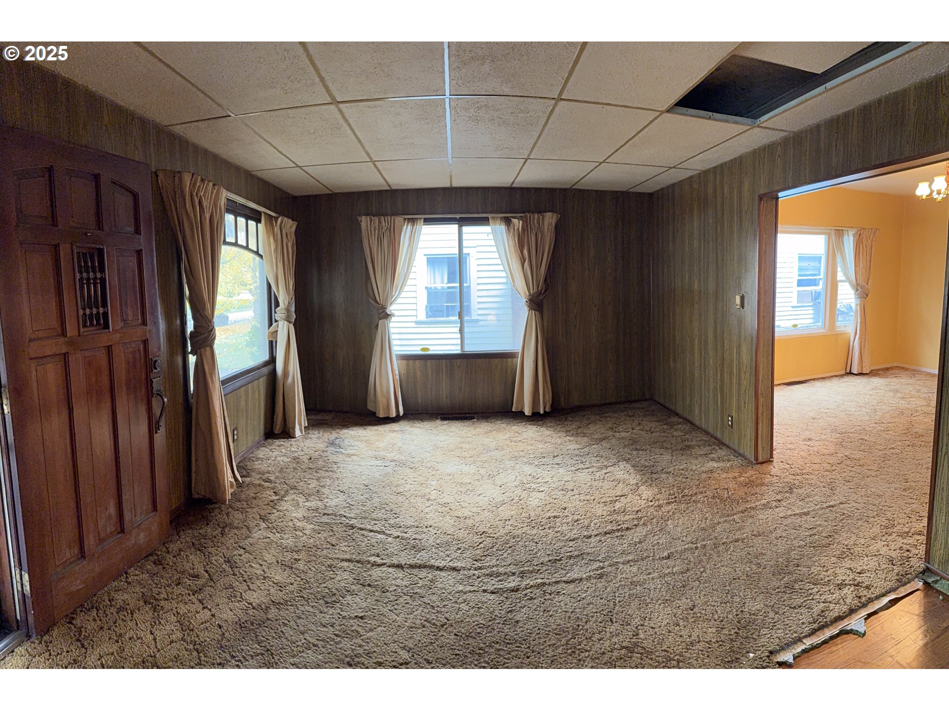 2212 SE TAMARACK AVE