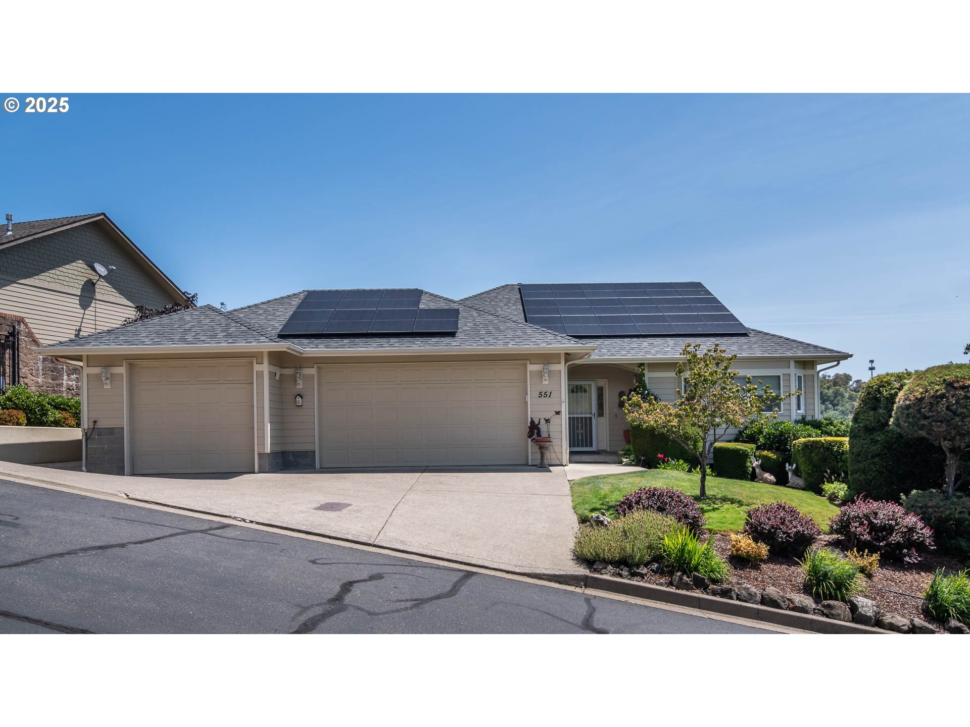 551 NW RACHEL LYNN WAY