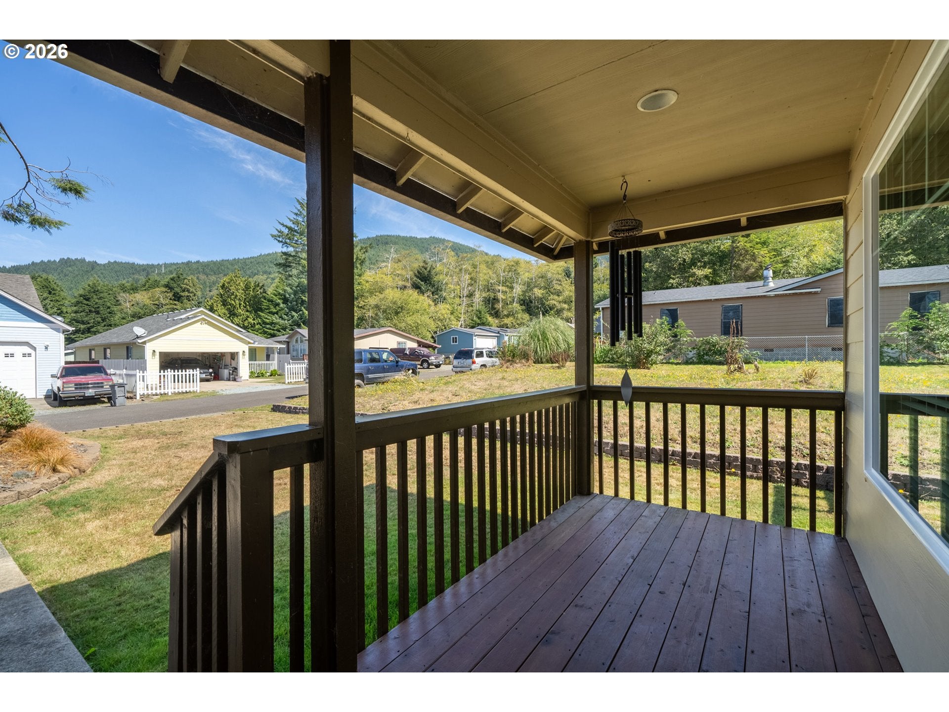 1045 NE 13TH AVE