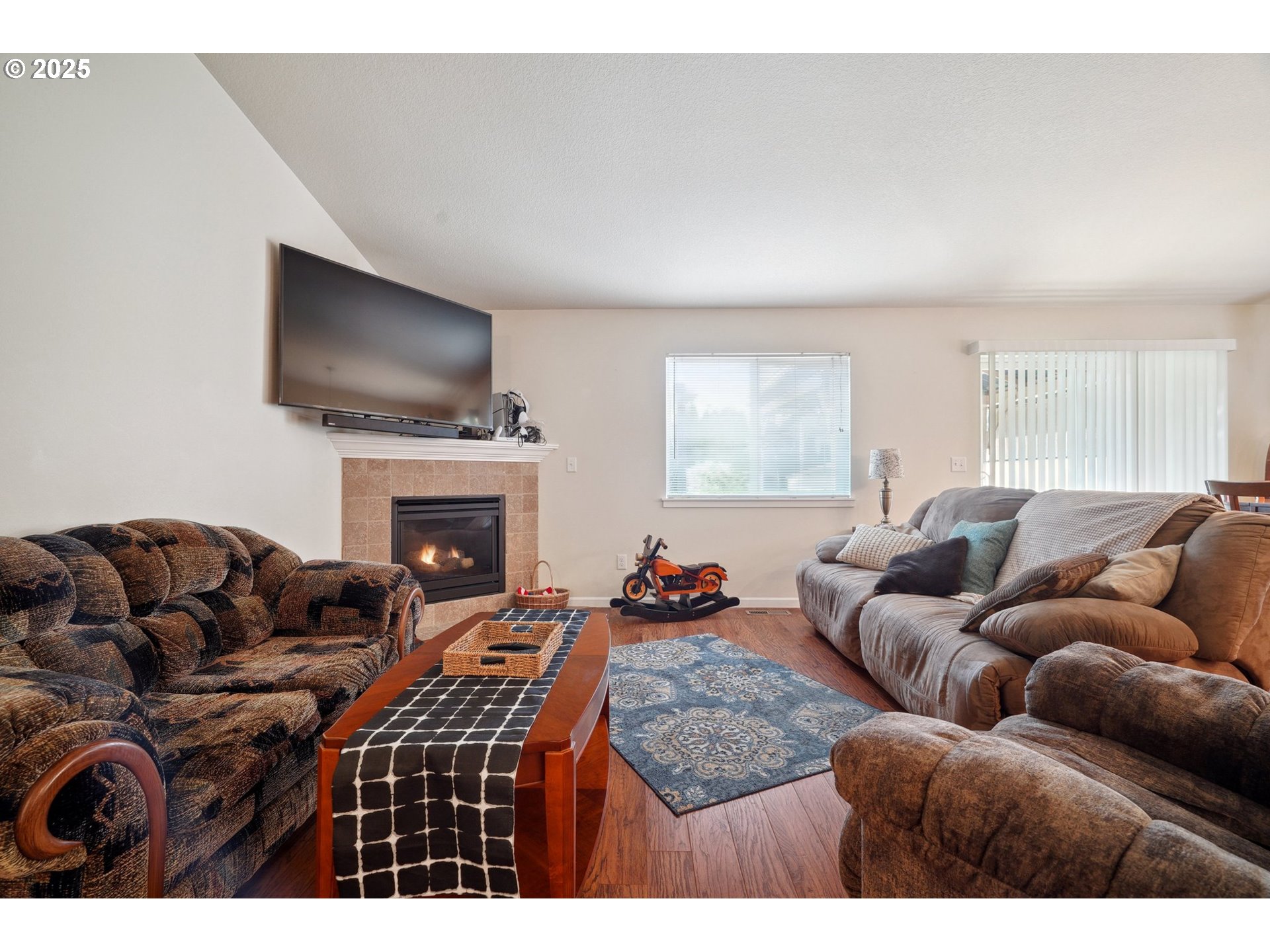 16 NW 23RD ST
