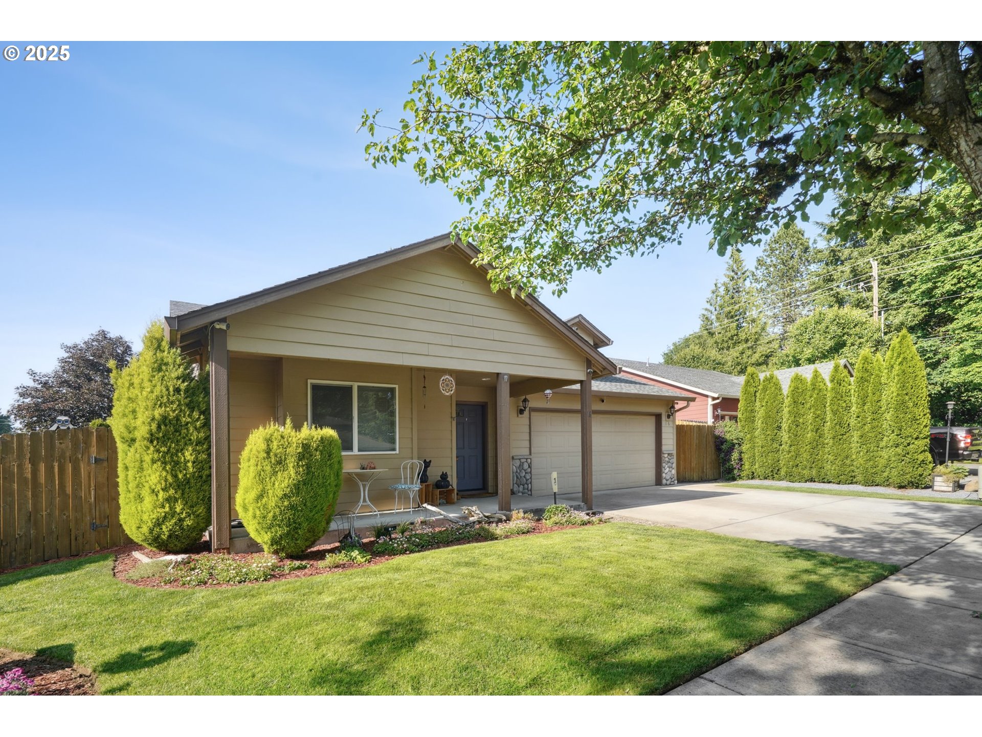 16 NW 23RD ST