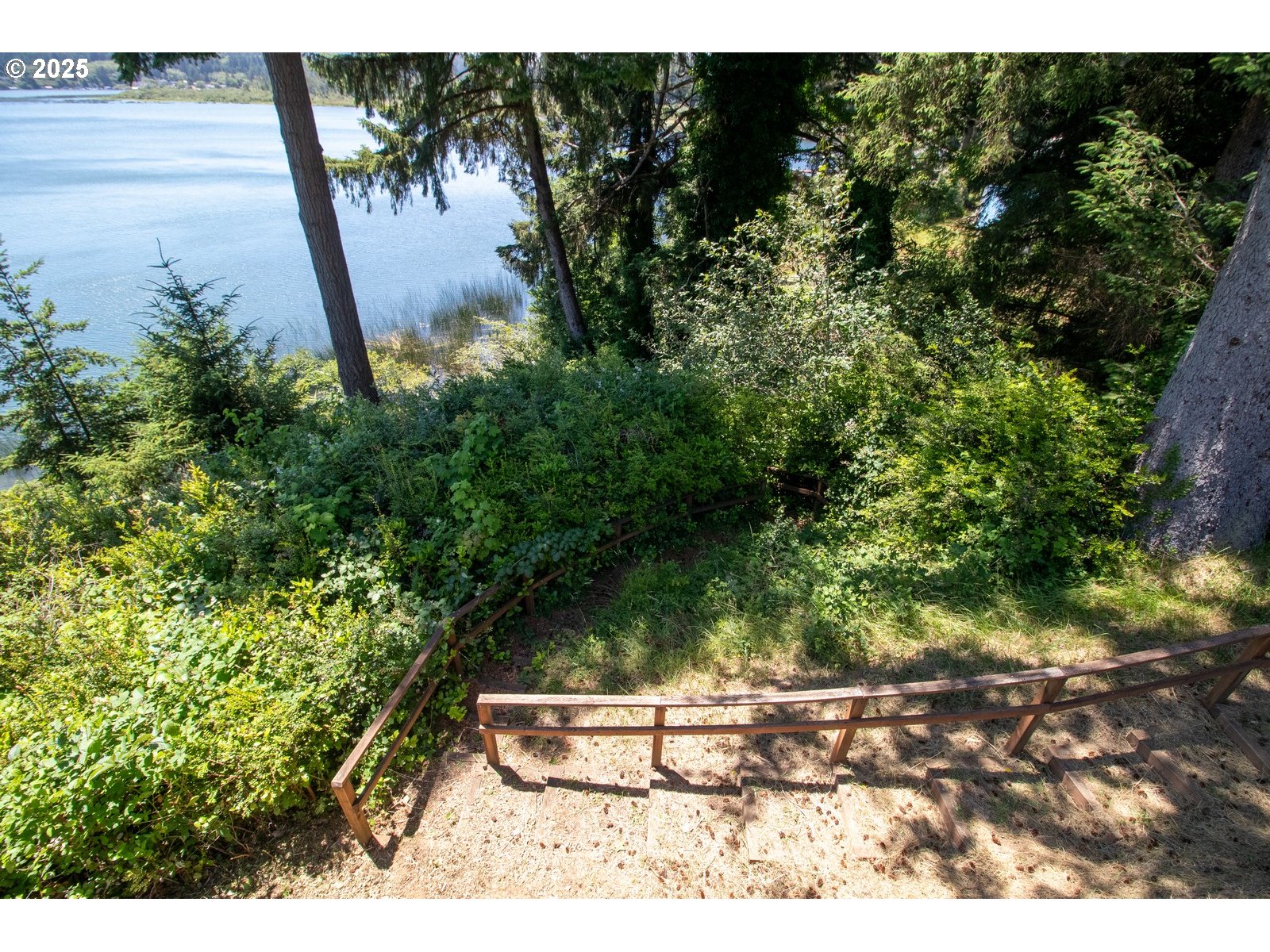 Florence, Oregon 97439, United States, 2 Bedrooms Bedrooms, ,2 BathroomsBathrooms,Residential,Active,165656