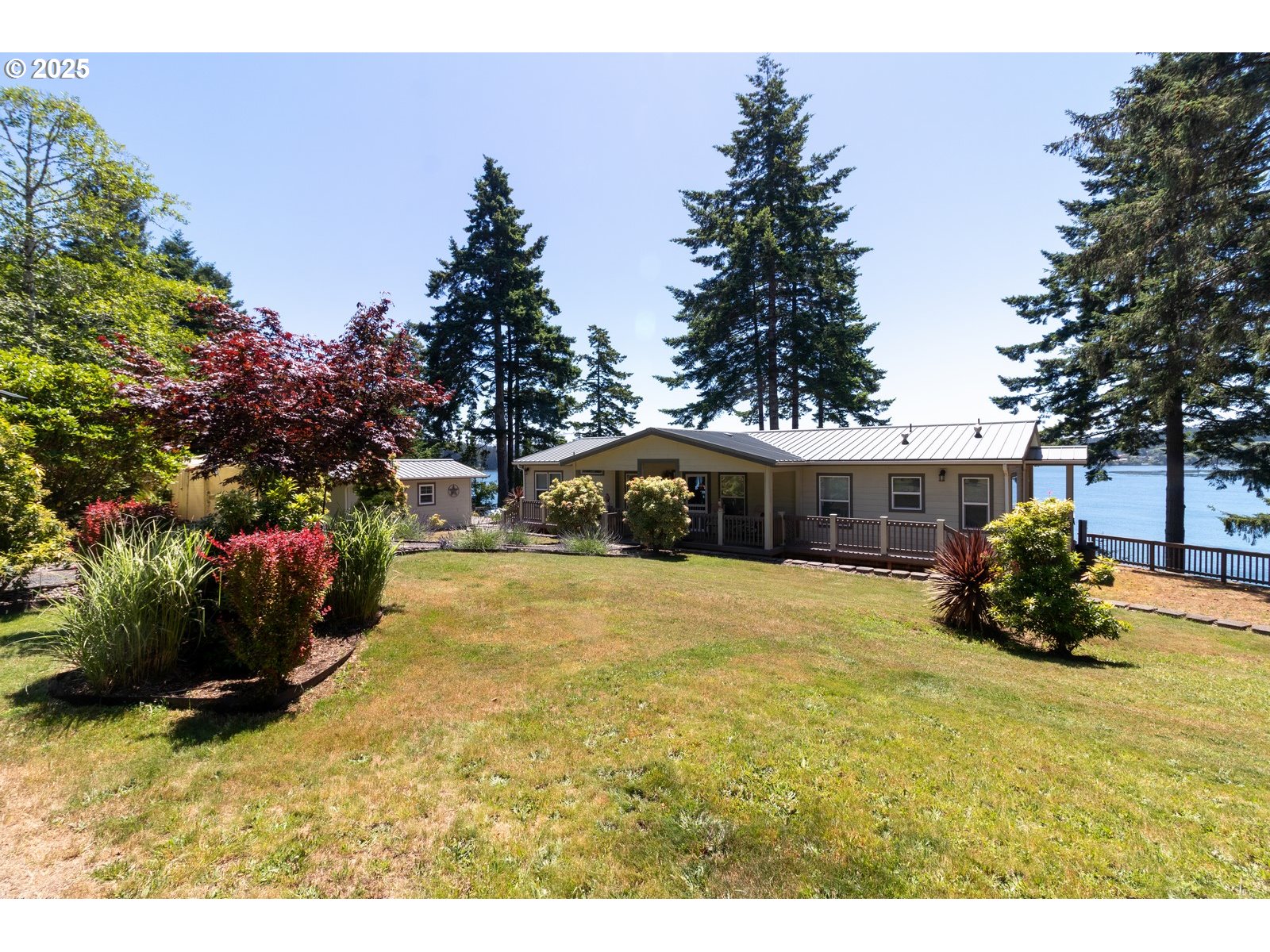 Florence, Oregon 97439, United States, 2 Bedrooms Bedrooms, ,2 BathroomsBathrooms,Residential,Active,165656