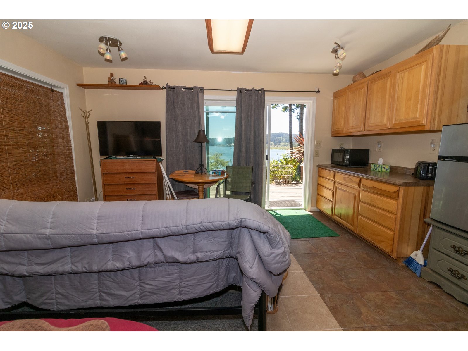 Florence, Oregon 97439, United States, 2 Bedrooms Bedrooms, ,2 BathroomsBathrooms,Residential,Active,165656