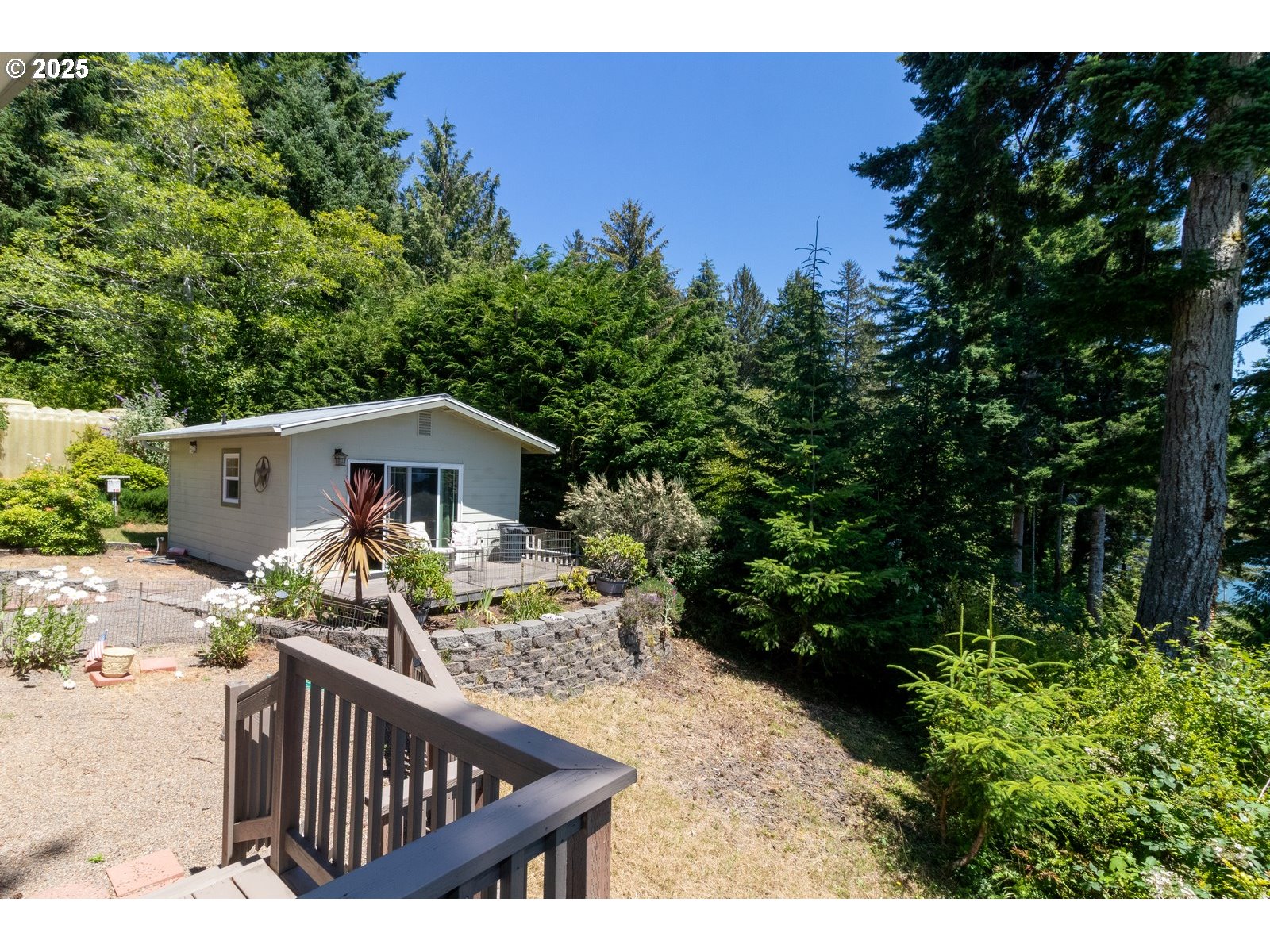 Florence, Oregon 97439, United States, 2 Bedrooms Bedrooms, ,2 BathroomsBathrooms,Residential,Active,165656