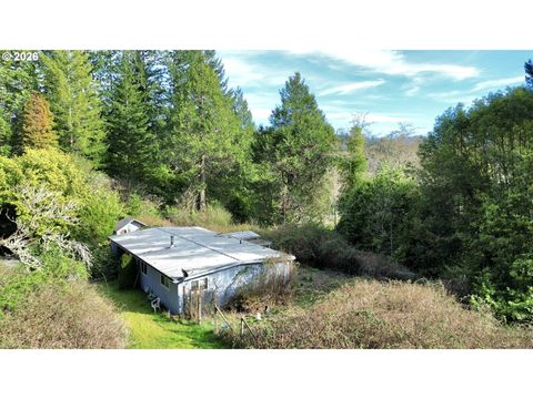 60958 Old Wagon RD Coos Bay OR 97420