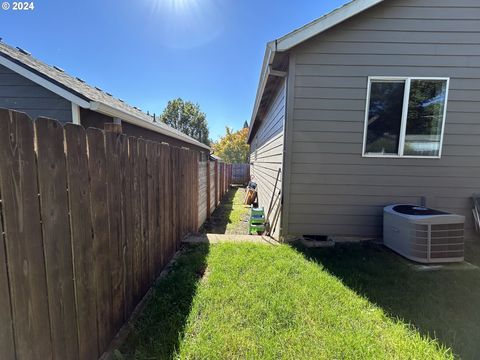 A home in Troutdale