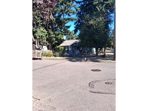 10206 N TYLER AVE Portland OR 97203