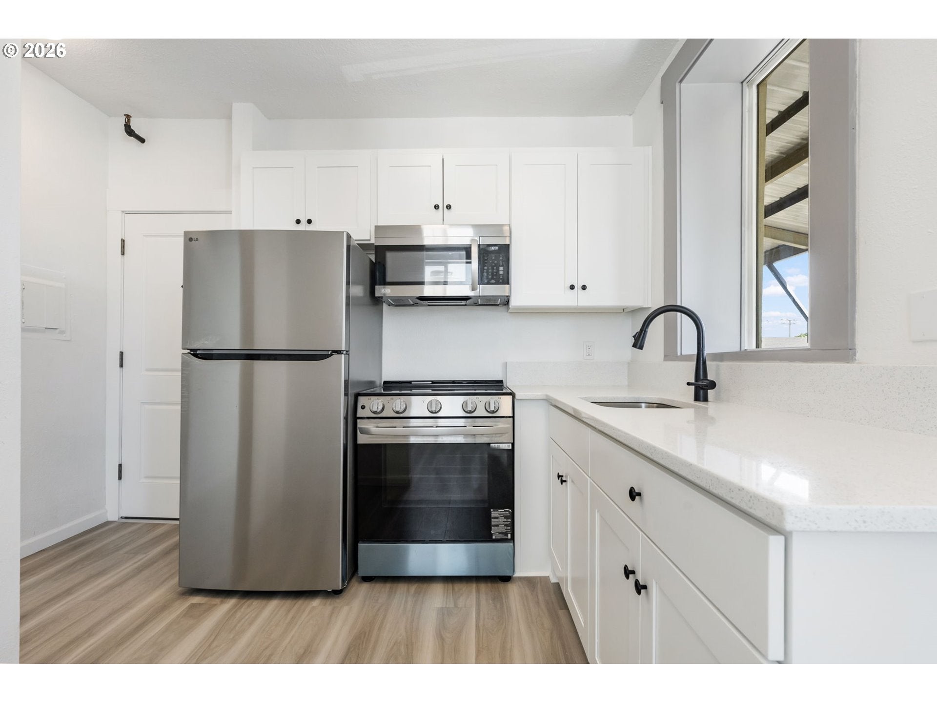708 N KILLINGSWORTH ST 14