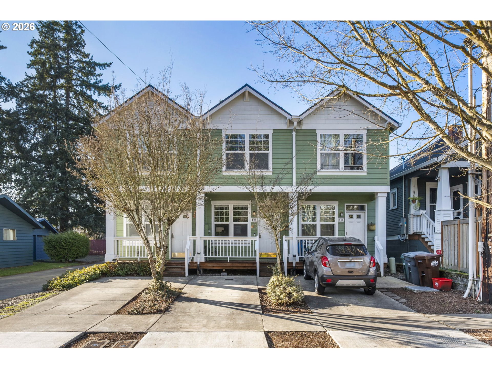 129 SE 8TH AVE
