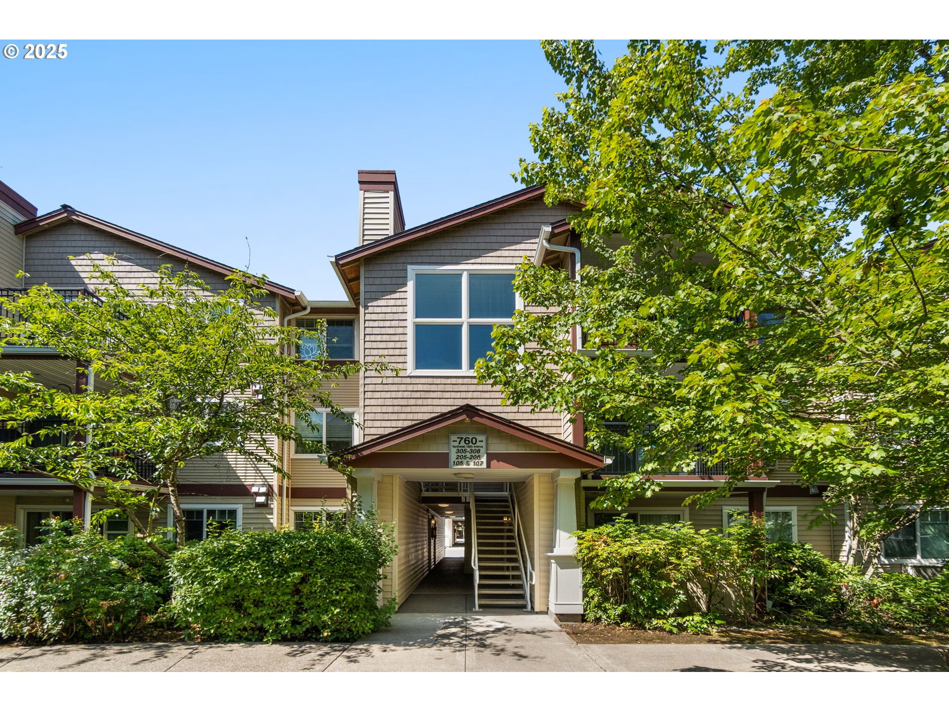 760 NW 185TH AVE 305