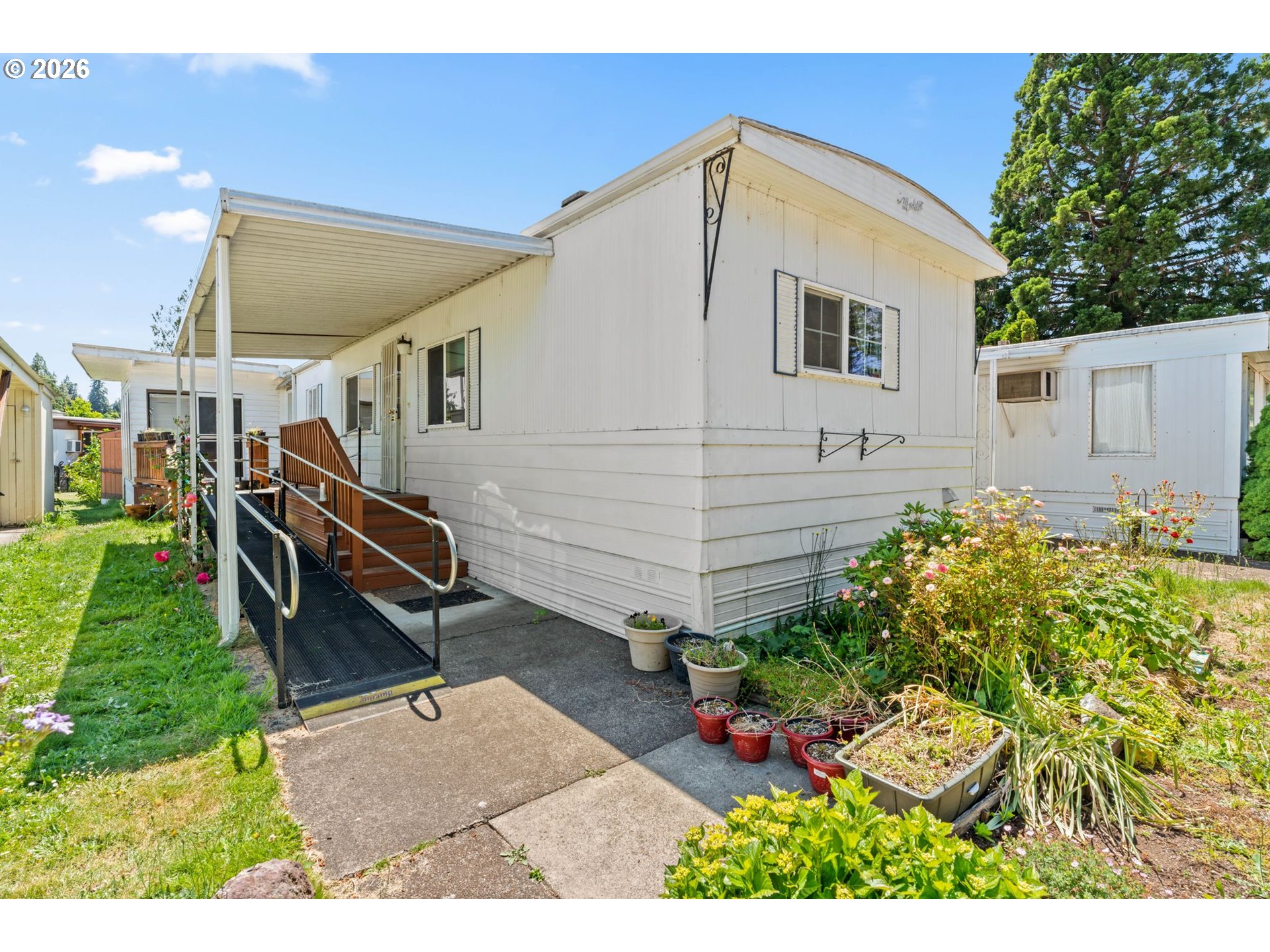 205 S 54TH ST 8