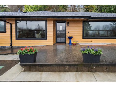 410 Pleasant AVE Astoria OR 97103