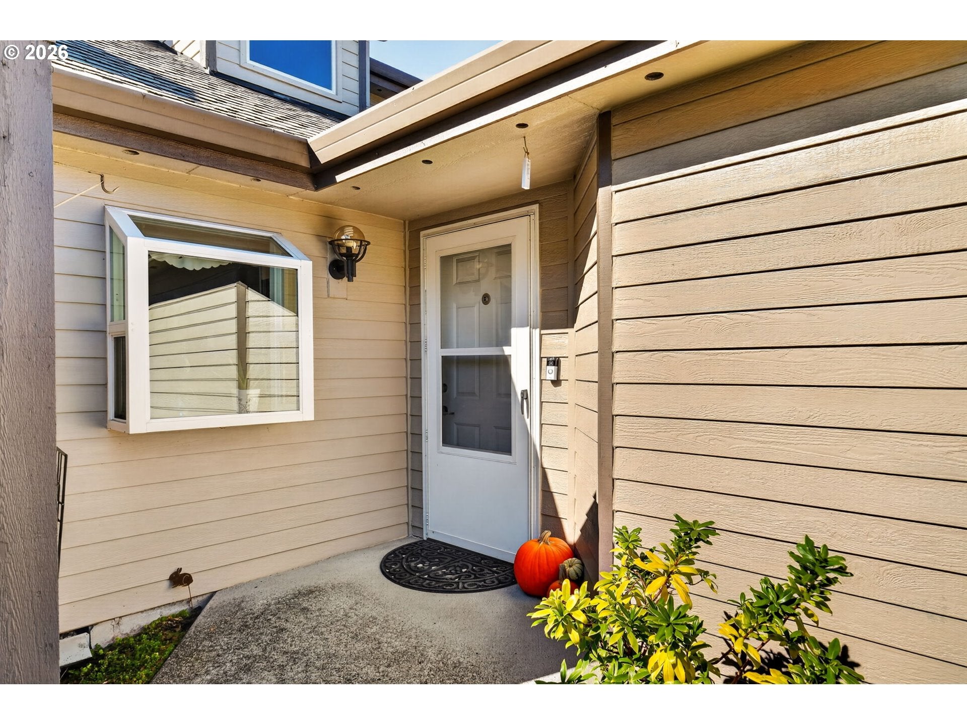 2449 NW LOGAN ST