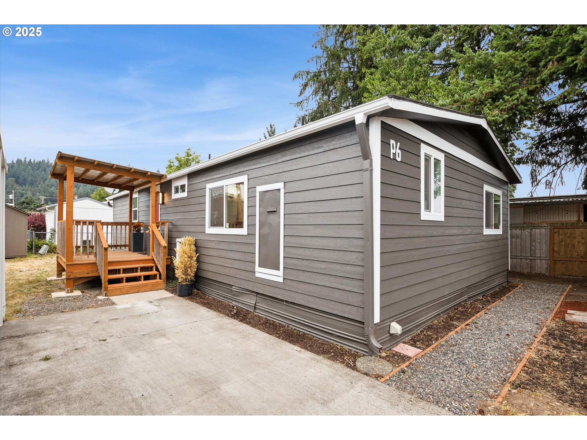 10701 SE HIGHWAY 212 P6