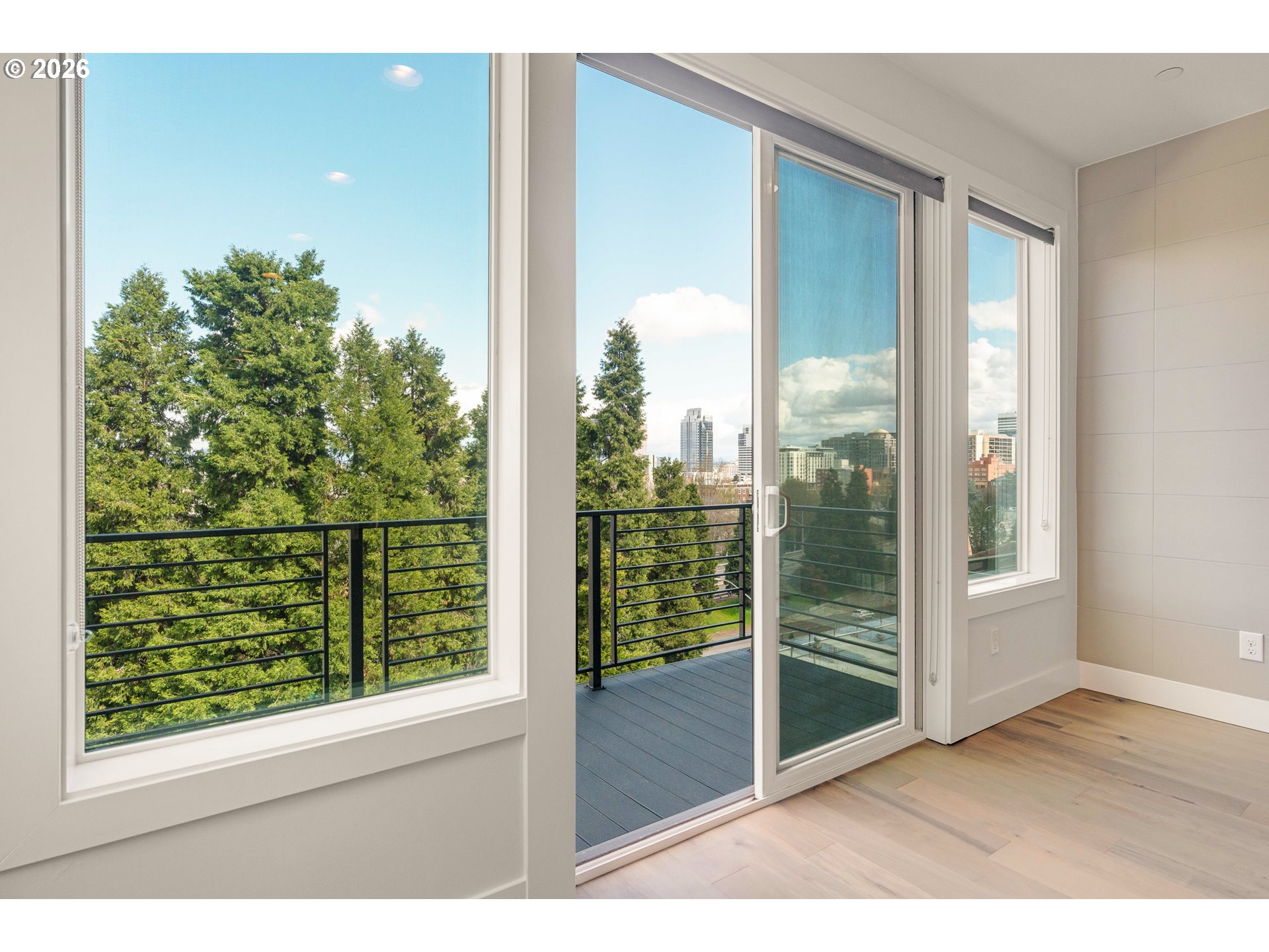 1625 SW MONTGOMERY ST