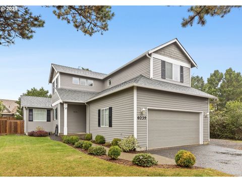 A home in Depoe Bay