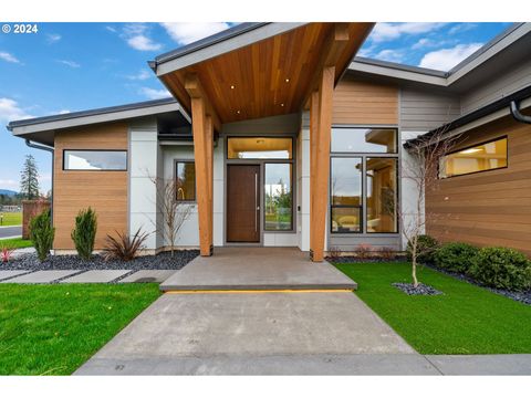 3119 Heron ST Woodland WA 98674