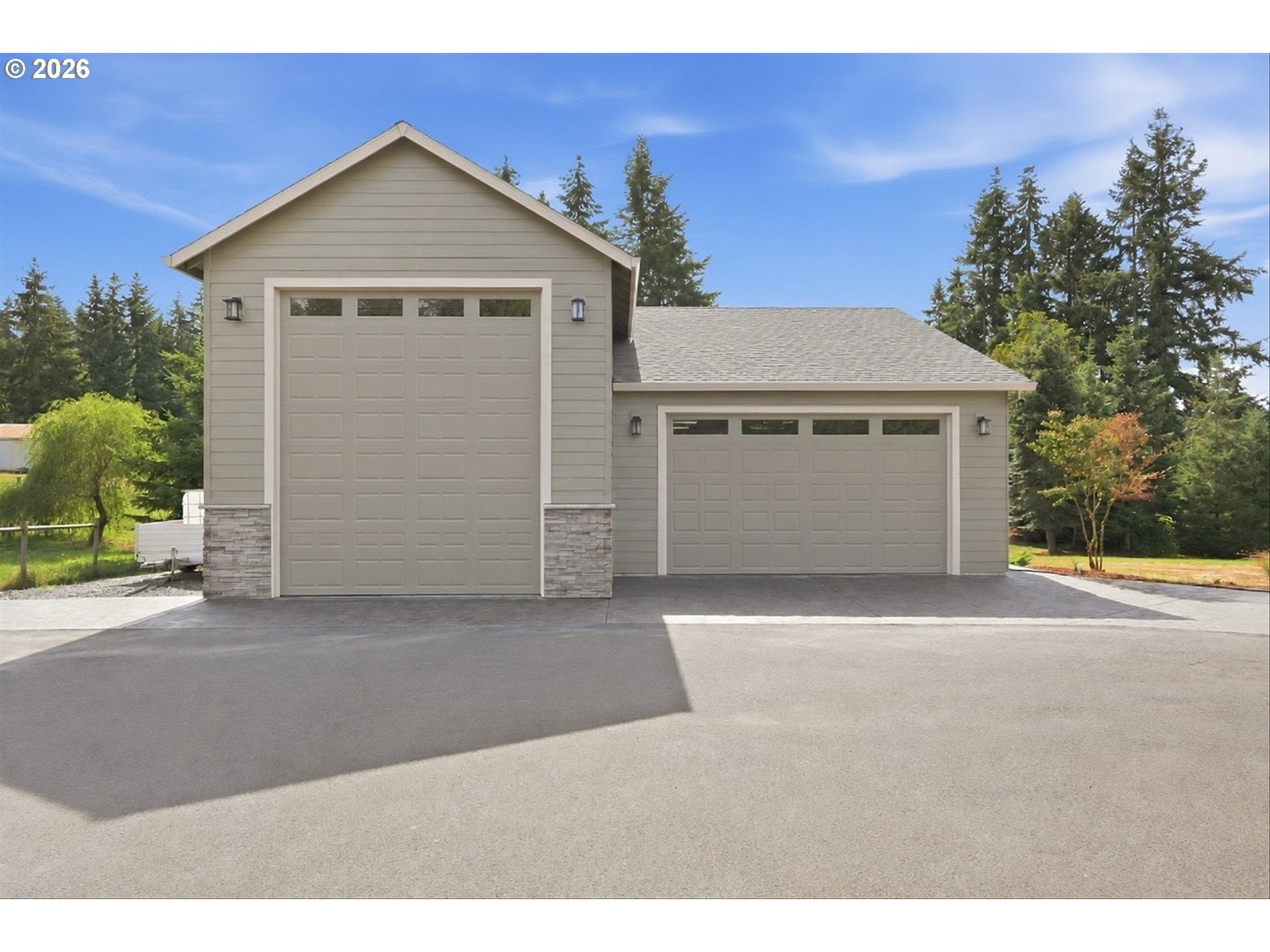 21860 SE EDWARD DR