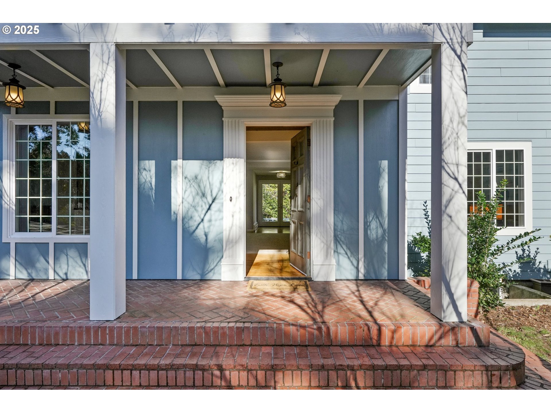 12183 SW PLANTATION TER