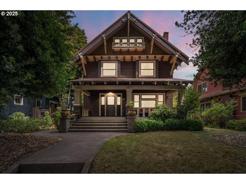 1844 SE 12TH AVE Portland OR 97214