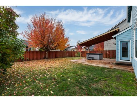 A home in Woodburn