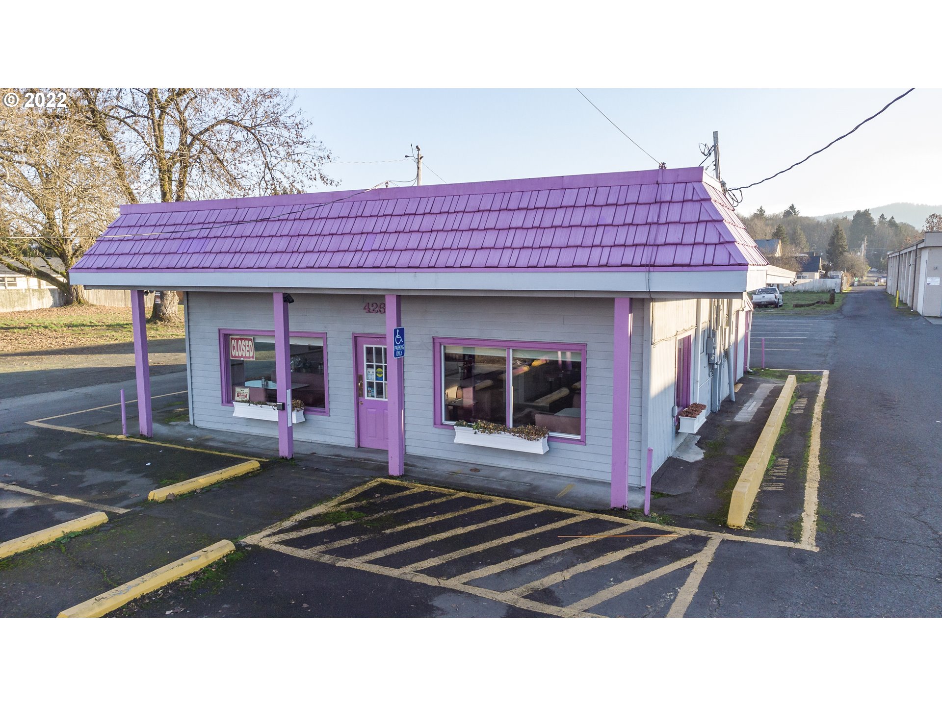 4265 MAIN ST