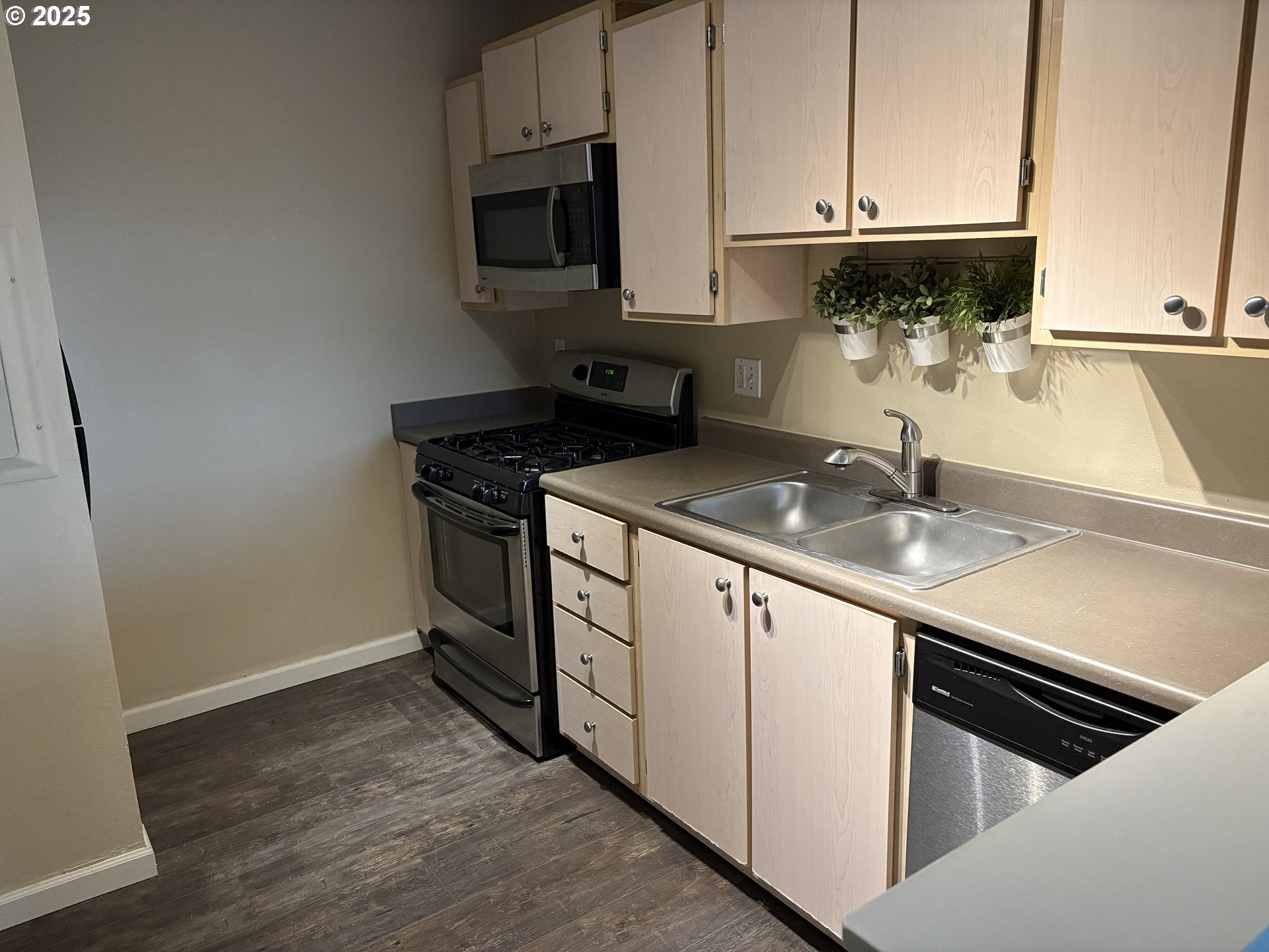 15058 NW CENTRAL DR 1003