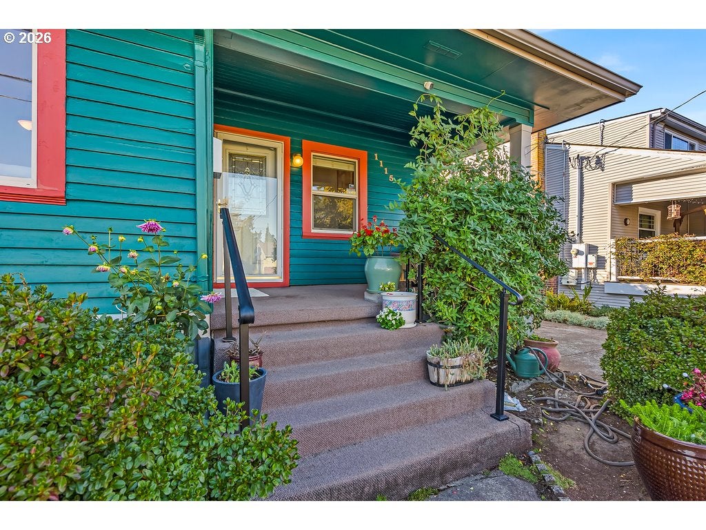 1115 NE 70TH AVE