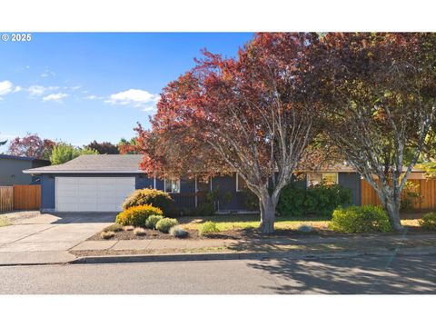 1905 N SPRINGBROOK WAY Newberg OR 97132