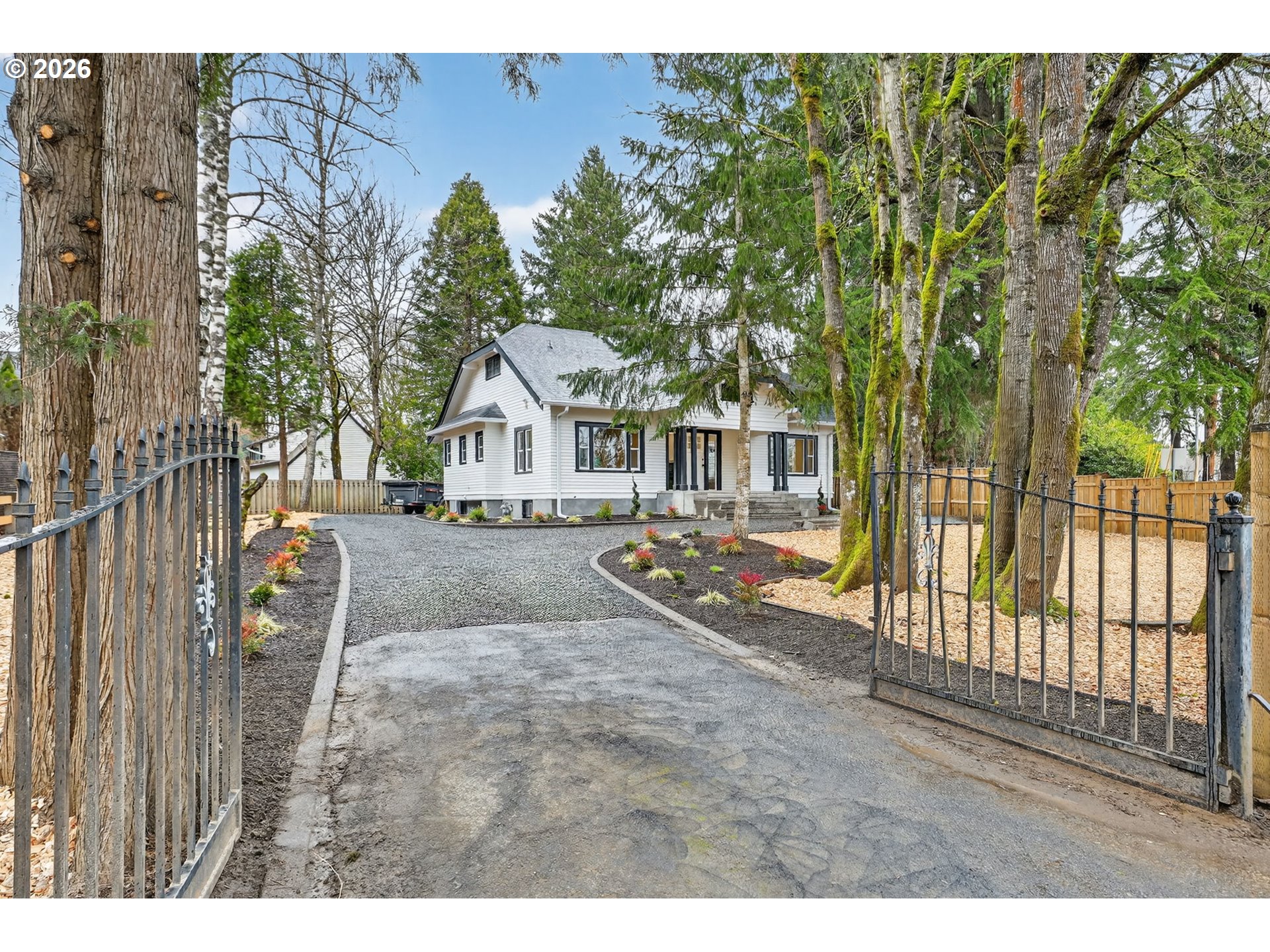 5465 SW SCHOLLS FERRY RD