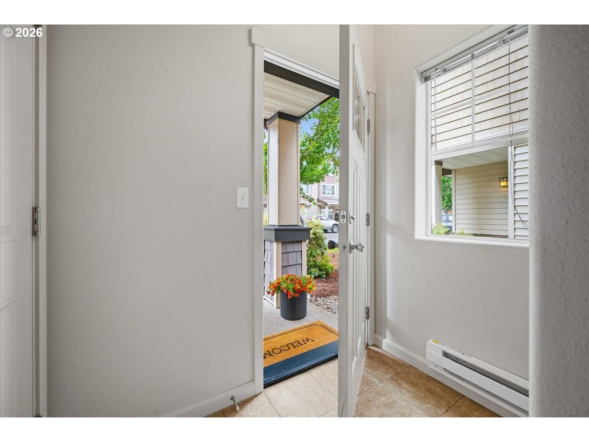 10529 NE CEDAR FALLS LOOP