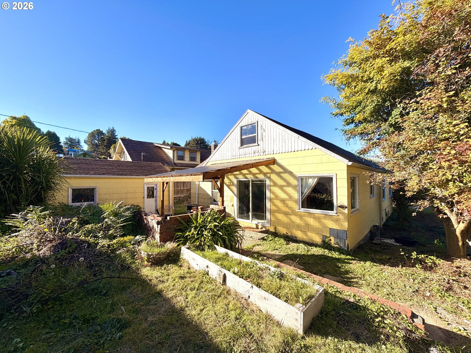 1321 CALIFORNIA AVE