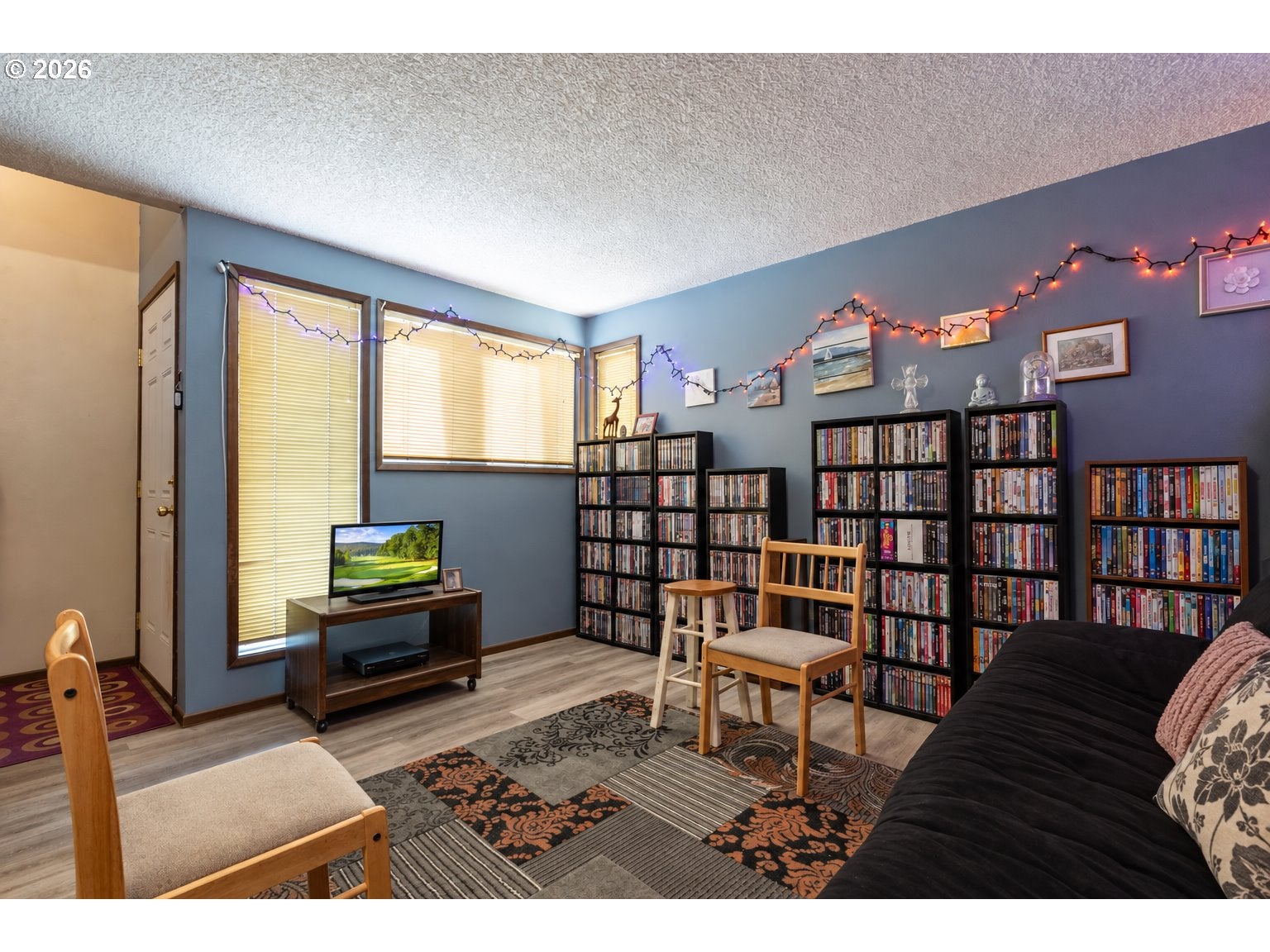 220 SE 28TH AVE