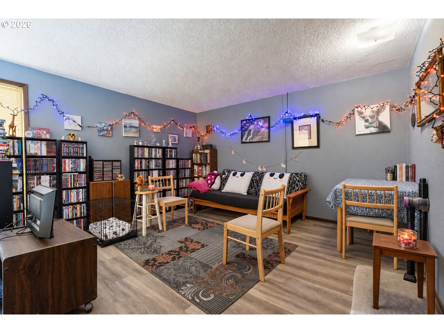 220 SE 28TH AVE