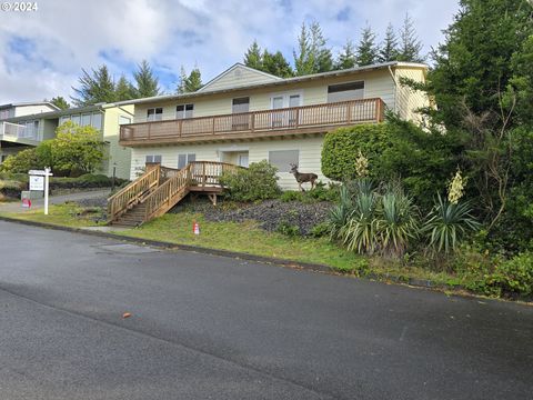 A home in Coos Bay