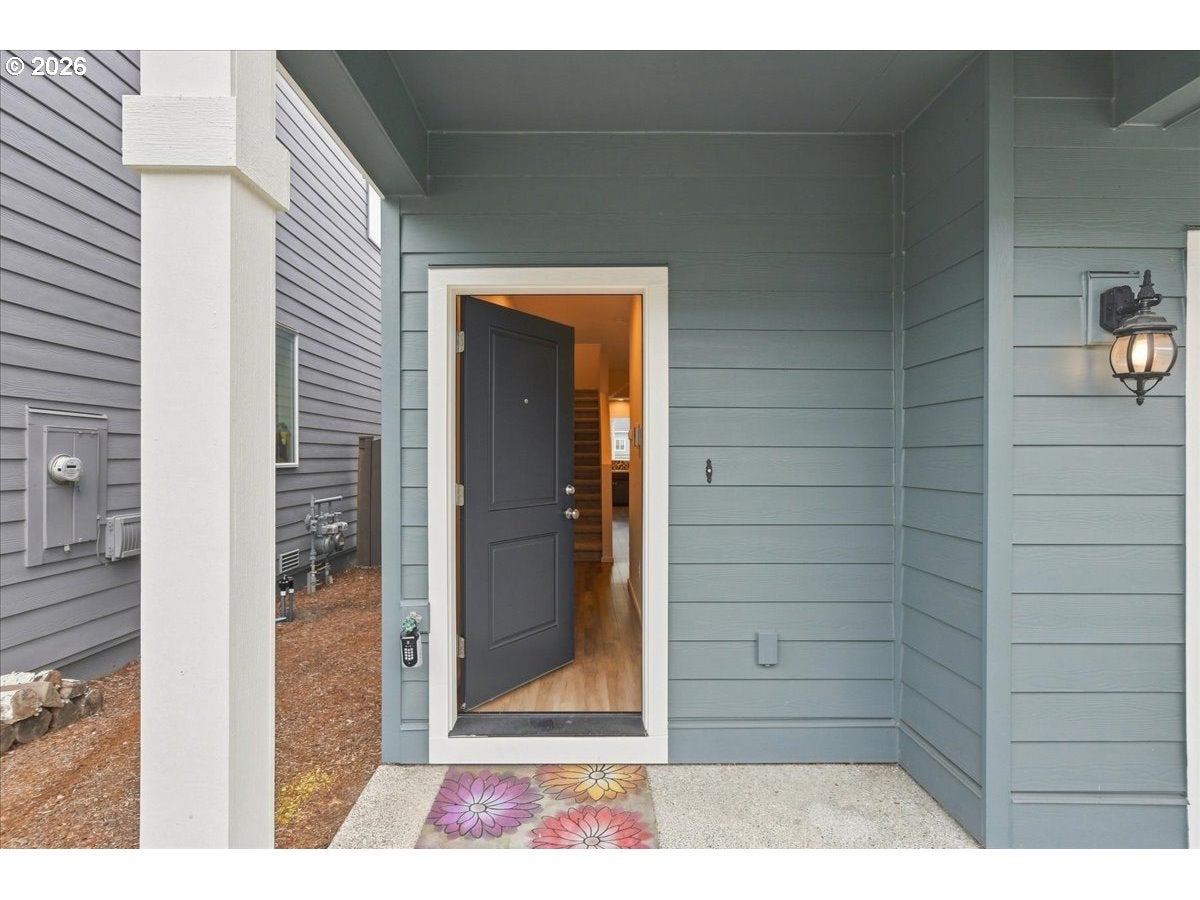 8511 NE 13TH PL