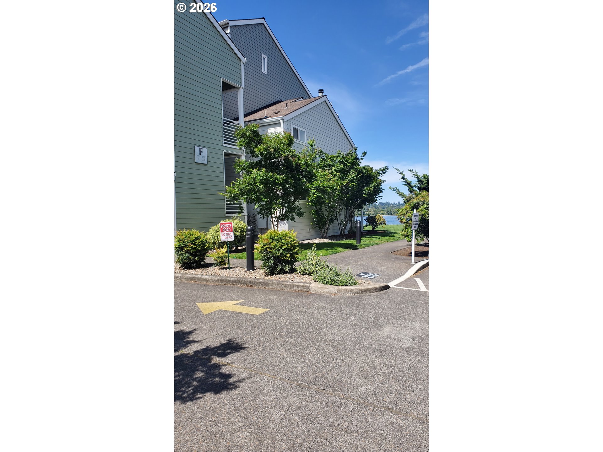 129 N HAYDEN BAY DR BLDG F