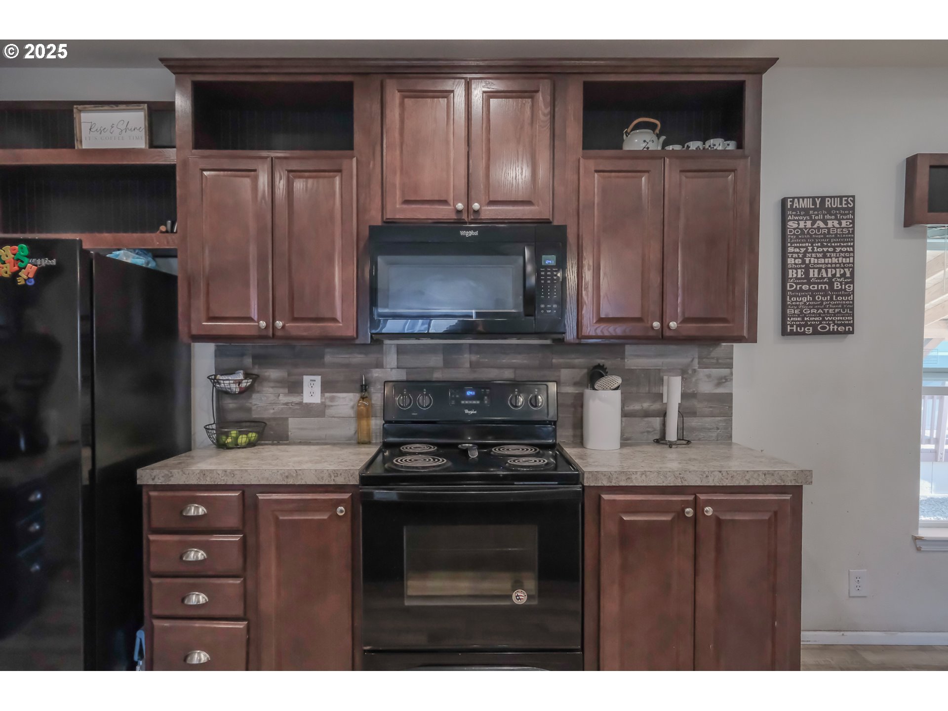 Salem, Oregon 97305, United States, 4 Bedrooms Bedrooms, ,2 BathroomsBathrooms,Residential,Active,12699