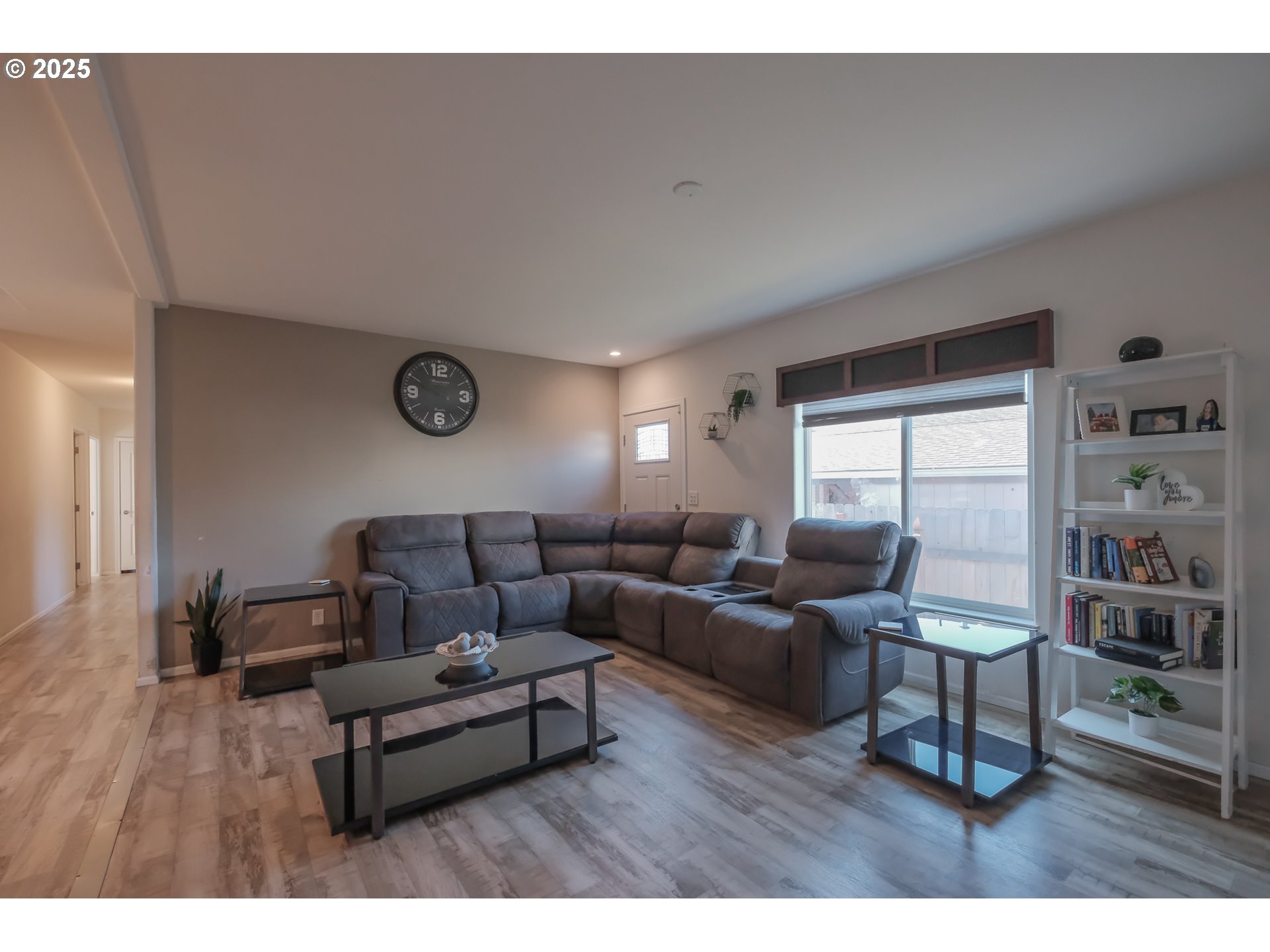 Salem, Oregon 97305, United States, 4 Bedrooms Bedrooms, ,2 BathroomsBathrooms,Residential,Active,12699