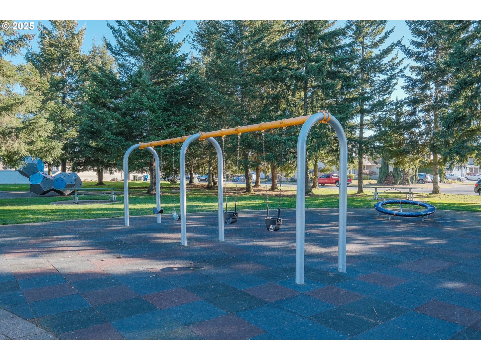 Salem, Oregon 97305, United States, 4 Bedrooms Bedrooms, ,2 BathroomsBathrooms,Residential,Active,12699