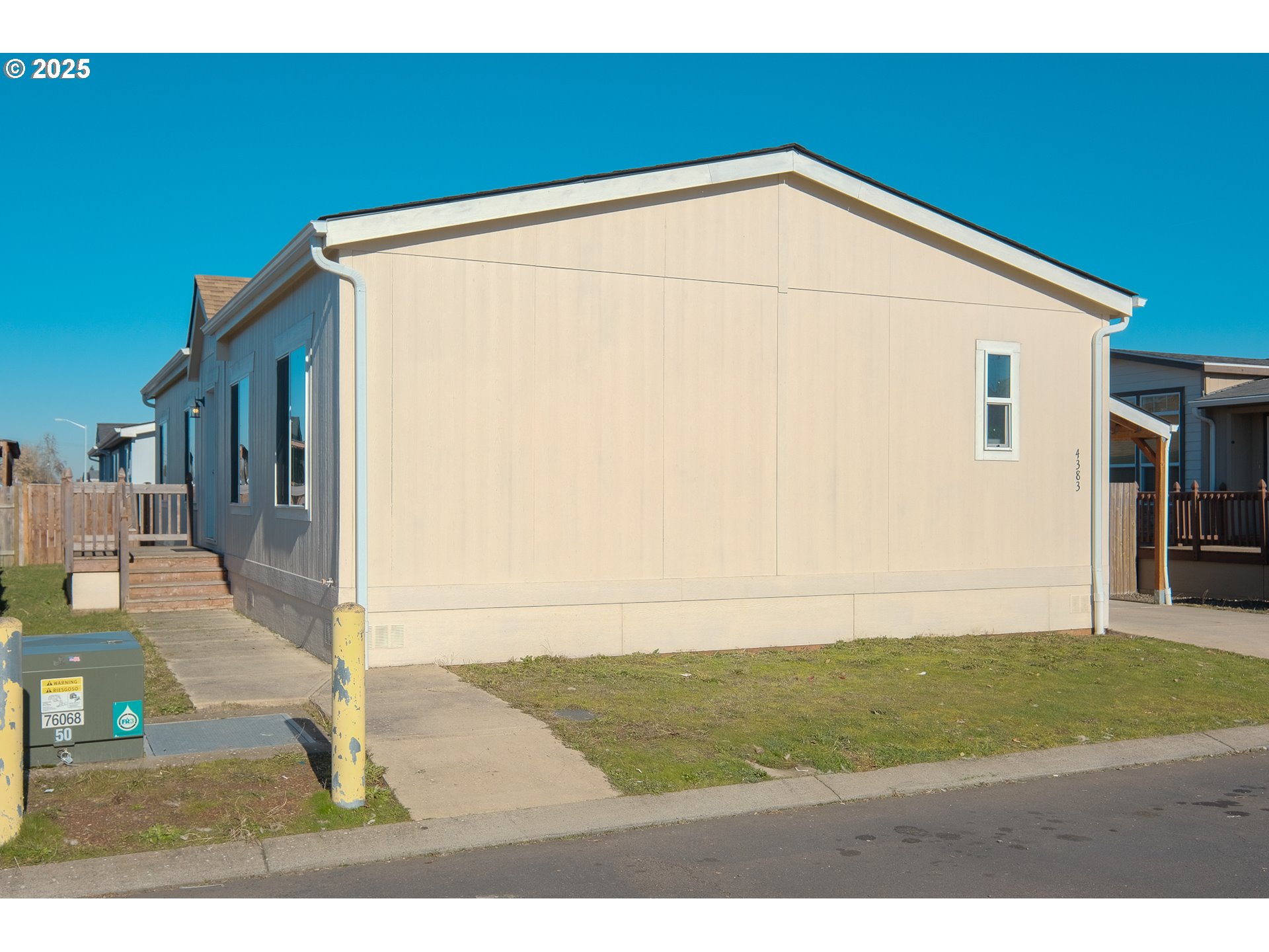 Salem, Oregon 97305, United States, 4 Bedrooms Bedrooms, ,2 BathroomsBathrooms,Residential,Active,12699