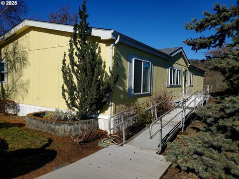 A home in Roseburg