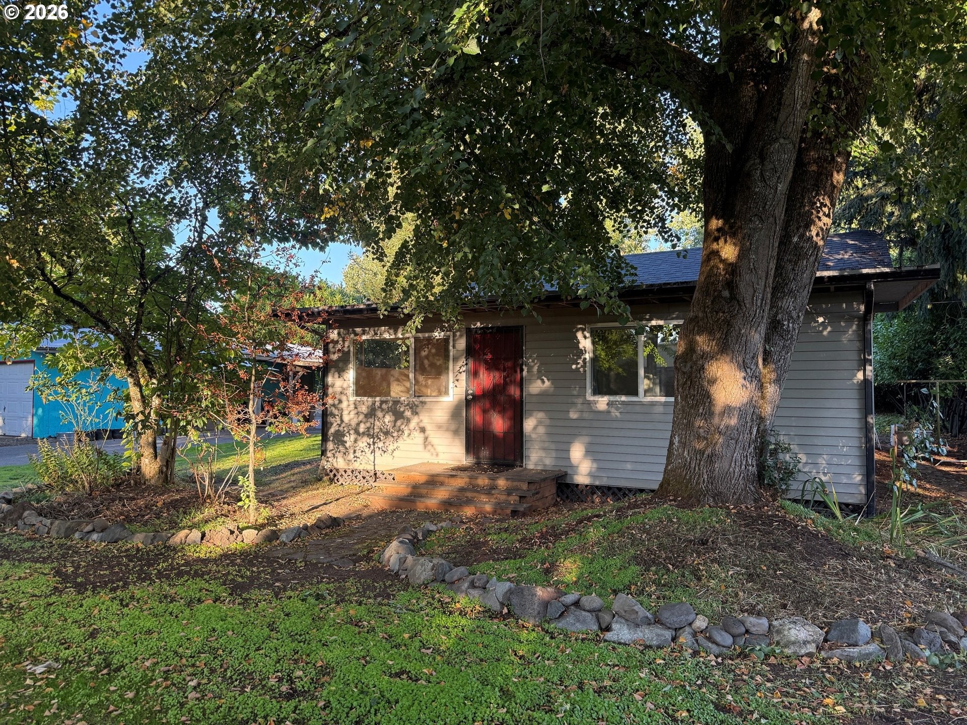 3849 ROOSEVELT BLVD