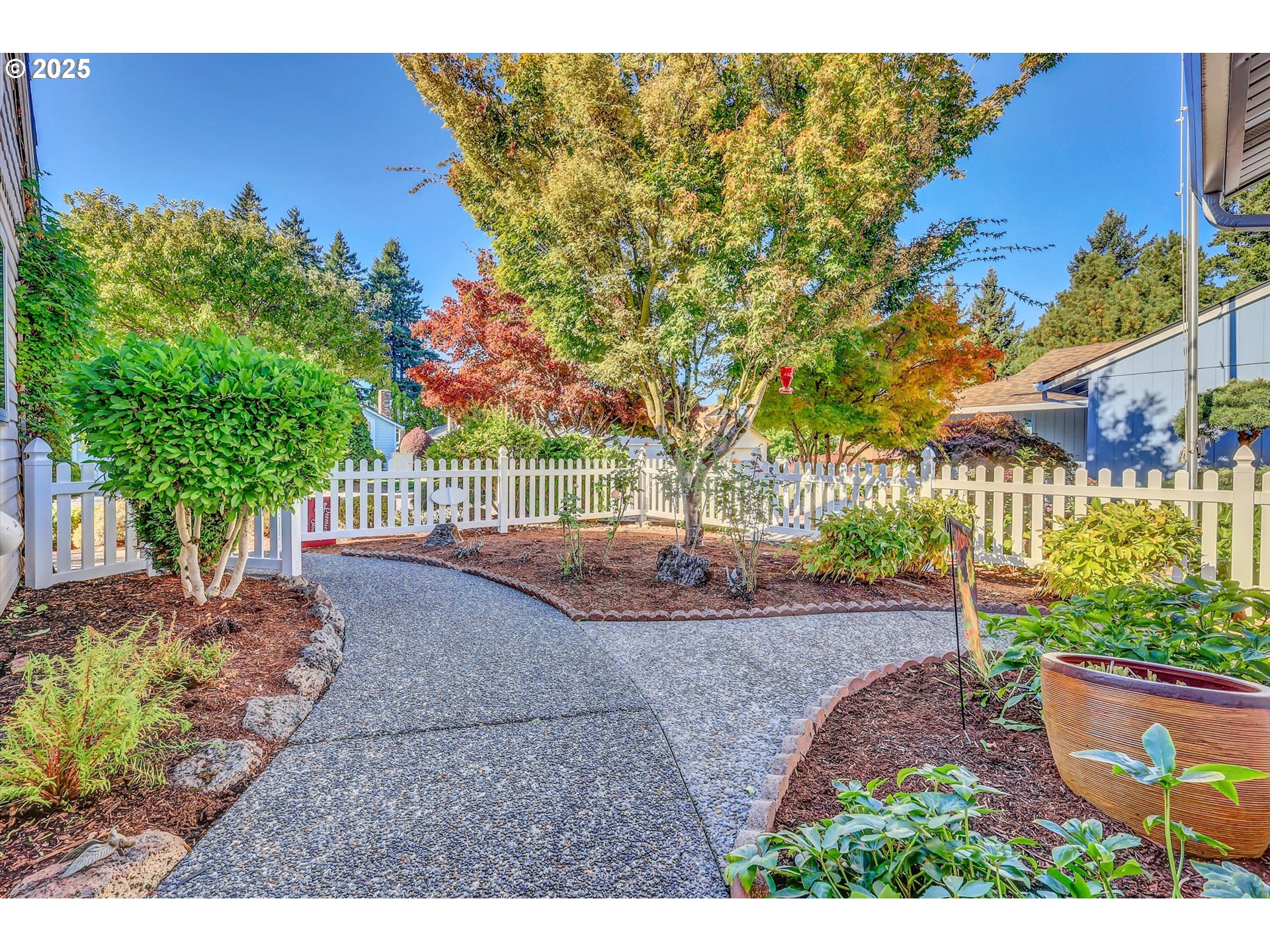 2406 NE 151ST AVE